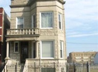 4302 W Gladys Ave, Chicago, IL