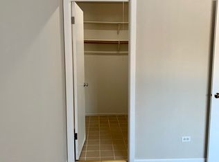 247 N Neltnor Blvd APT D1A, West Chicago, IL 60185