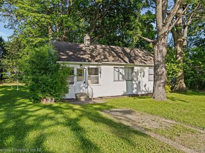 32660 Saint Vincent Ave, Warren, MI, 48092