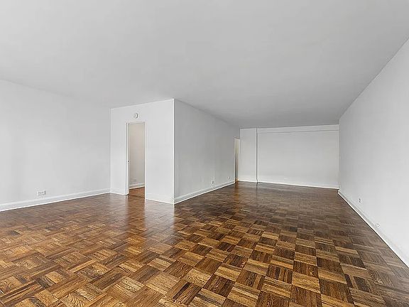 5th image of 215 E 68th St APT 5G