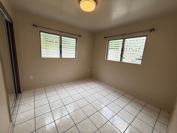 4th image of 234 Oneawa St #B