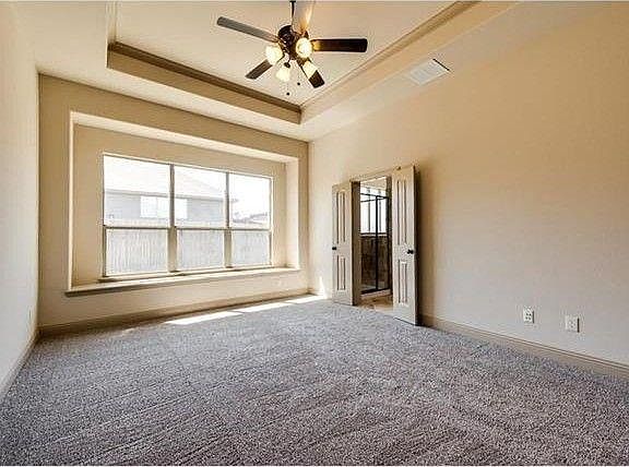 4th image of 3007 Guadalupe Dr