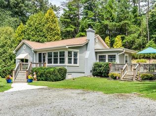 482 Blue House Rd, Hendersonville, NC 28792