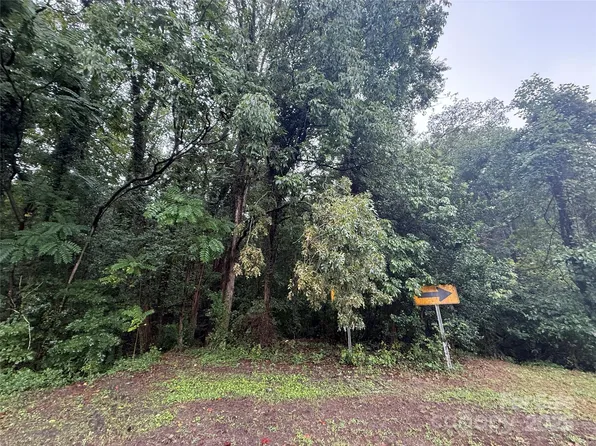 3805 Marlette Dr, Charlotte, NC 28214