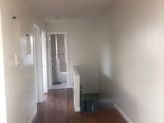 2nd image of 10214 Avenue J