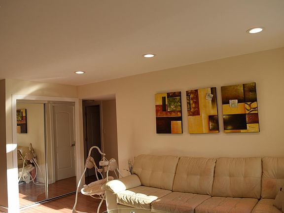 2nd image of 9455 Bay Colony Dr APT 2S