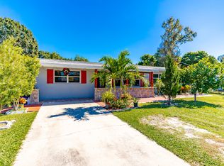 2512 S 13th St, Fort Pierce, FL 34982