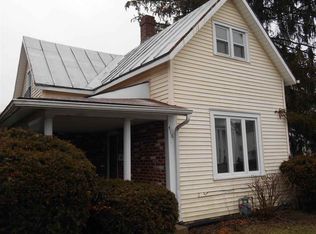 418 S High St, Winchester, IN 47394