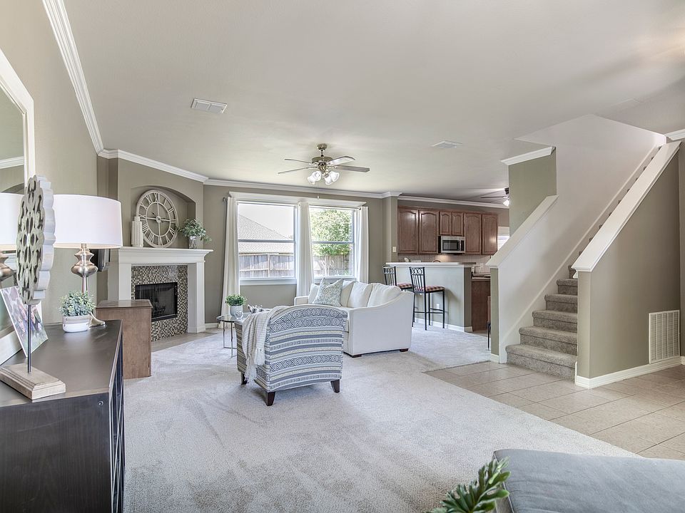 Open concept. New carpet.