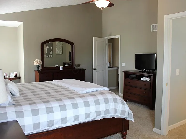 1701 Daffodil Pl — Photo 31