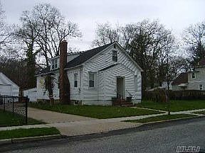 1st image of 383 Wallace St