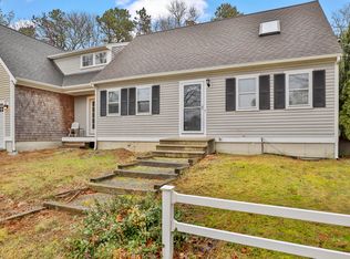 144 Debbies Ln, Marstons Mills, MA 02648