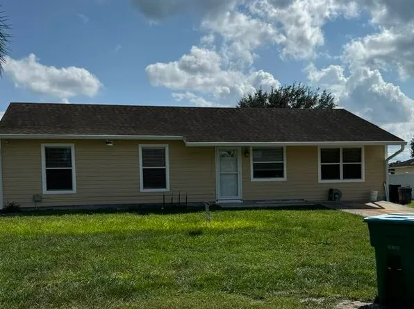 3295 Buckland St, Deltona, FL 32738