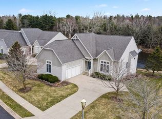 18202 Lost Creek Ln, Spring Lake, MI 49456