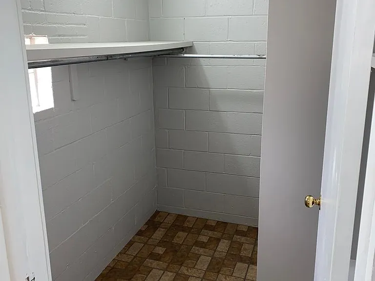 821 W Greenwood Ave #1 — Photo 22