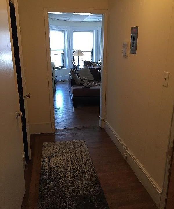1st image of 31 Longwood Ave APT 4E