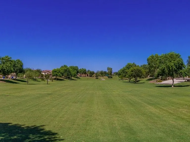17818 W Buckhorn Trl — Photo 30