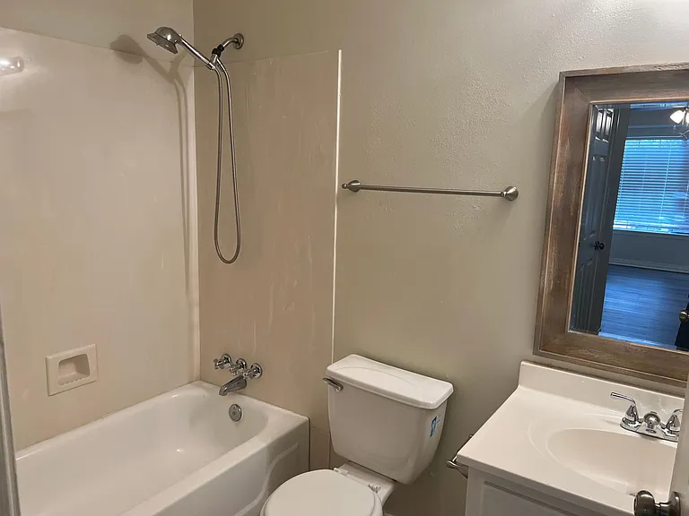 6377 Quin Dr #200 — Photo 9