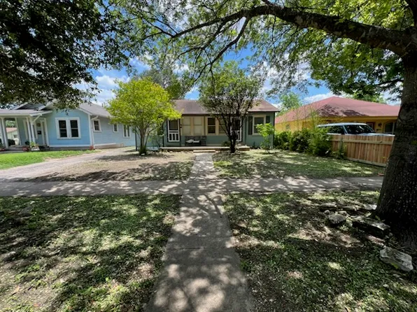1812 W Summit Ave #2, San Antonio, TX 78201
