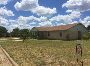 1301 Walnut St, Llano, TX 78643