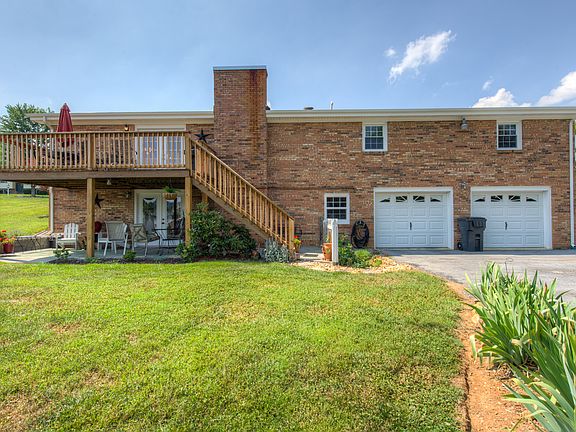 5th image of 112 Dartmouth Dr