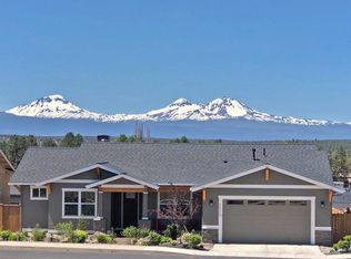 3525 SW 45th St, Redmond, OR 97756