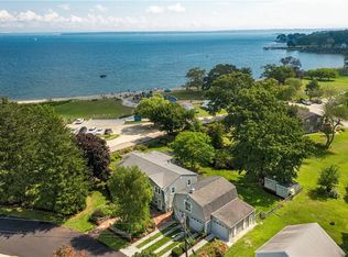 21 Wright Ln, North Kingstown, RI 02852