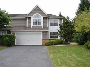14 Pine Valley Ln, Monroe Township, NJ 08831