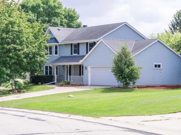 N102W15801 Flintlock TRAIL, Germantown, WI 53022