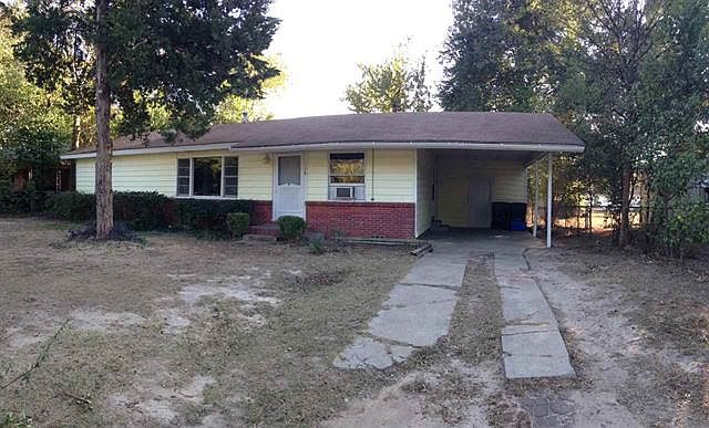 1st image of 118 W Ann Dr