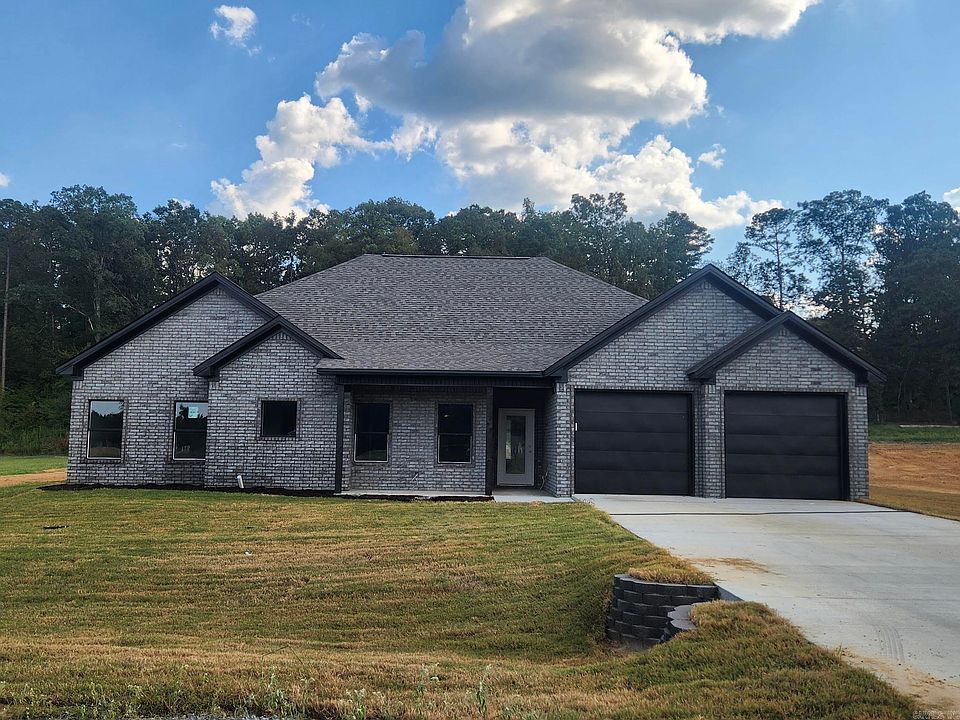 1st image of 1136 Duke Dr
