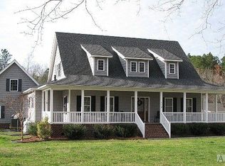 116 Robin Dr, South Mills, NC 27976
