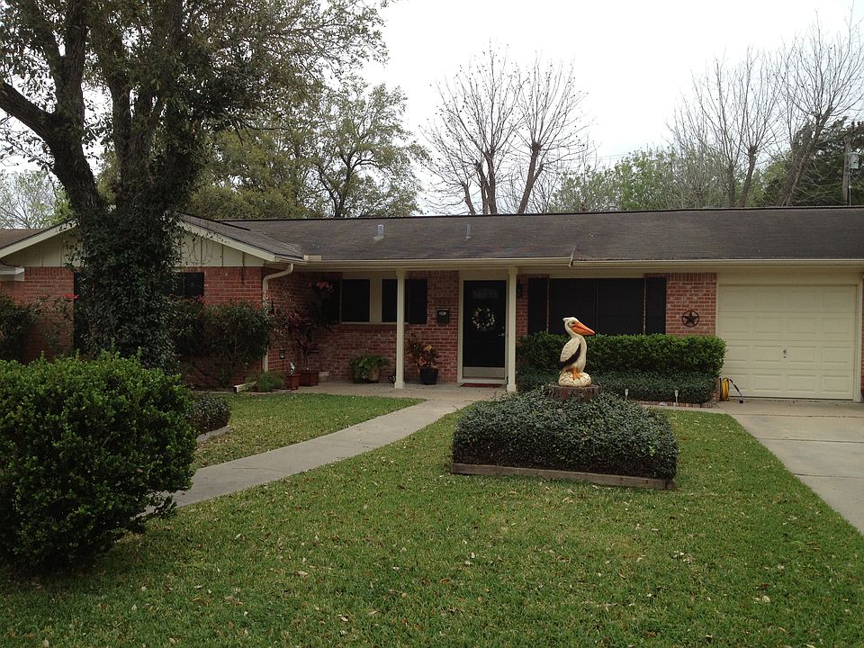 1st image of 515 Willowick Dr
