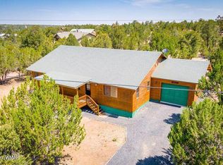 3244 Outlaw Trl, Overgaard, AZ 85933