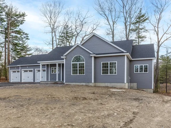54 Haystack Cir, Pelham, NH 03076