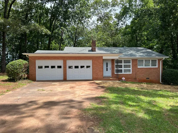 259 Virginia Dr, Eastanollee, GA 30538