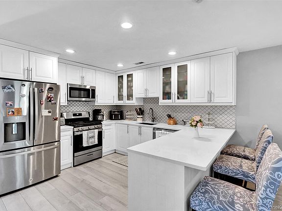 2nd image of 39 Quail Court