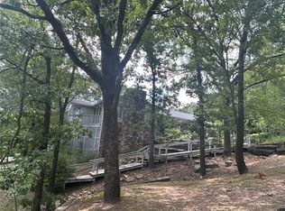 61 Abbey Rd, Russellville, AR 72802