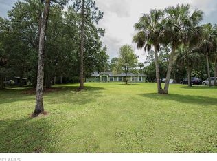 660 11th St NW, Naples, FL 34120