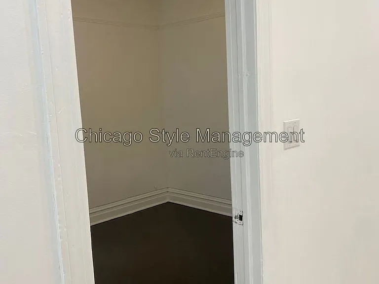 7355 S Emerald Ave #1 — Photo 25