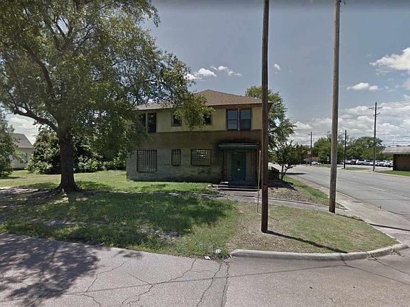 3rd image of 719 Veterans Memorial Dr