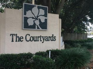 101 Courageous Ct N, Atlantic Beach, FL 32233