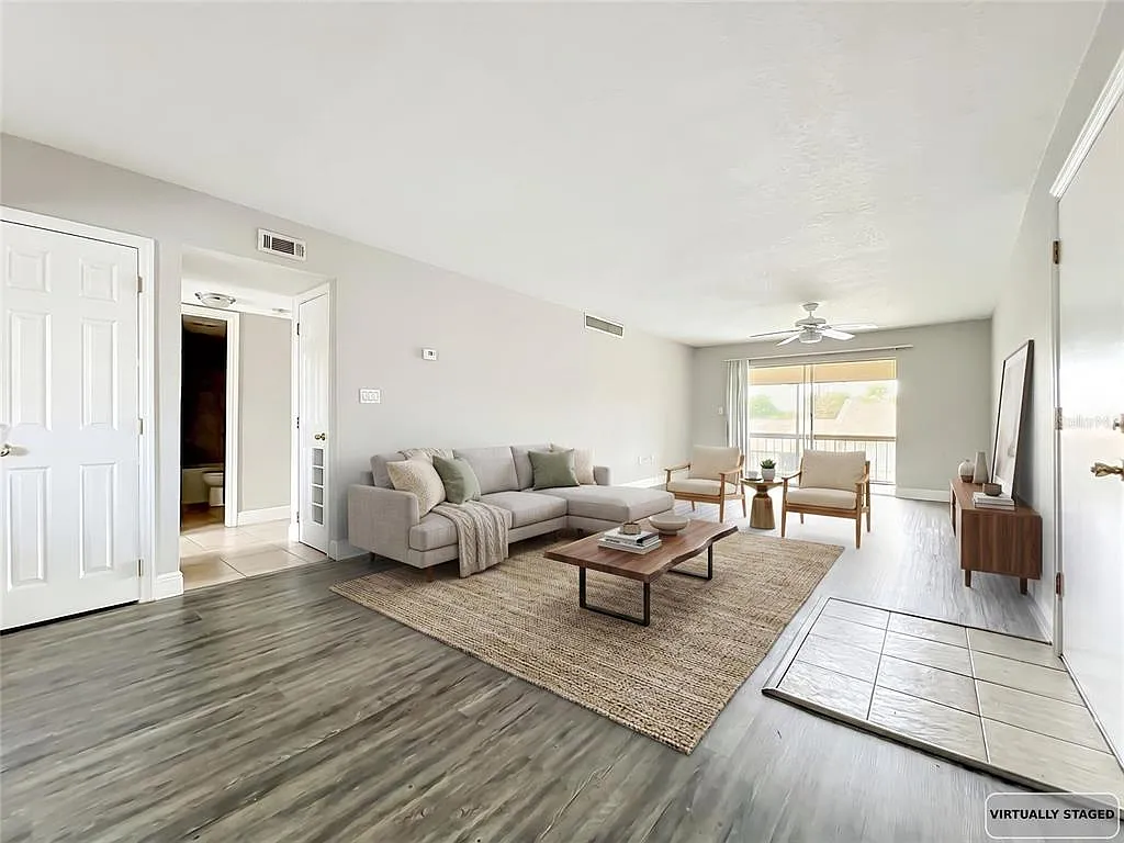 2 bed, 2.0 bath, 1029 sqft, $1,650 — Photo 3