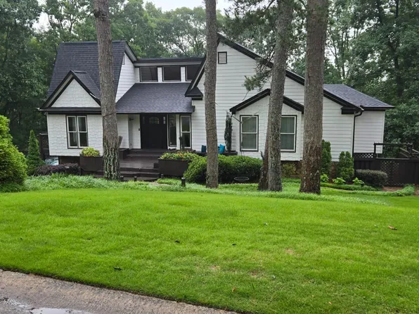 1991 Kinridge Rd, Marietta, GA 30062