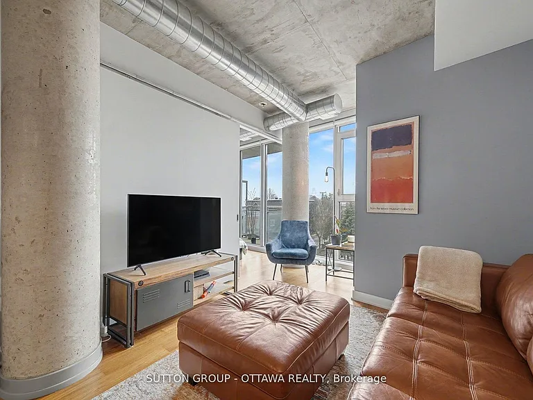 354 Gladstone Ave #323 — Photo 11