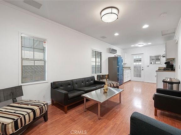 4th image of 2989 W 12th St