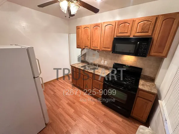 2114 W Pacific St Floor 1, Philadelphia, PA 19140