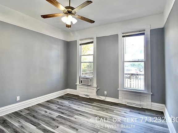 2nd image of 1729 N Whipple St APT 1