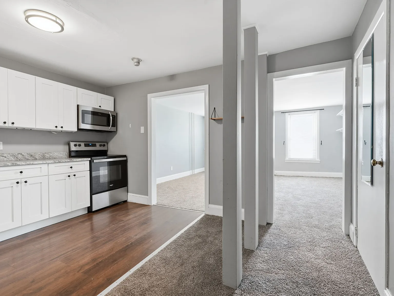 Studio, 400 sqft, $1,100 — Photo 1