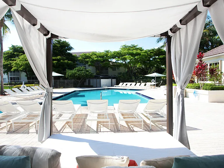 Atlantic at East Delray — Photo 10